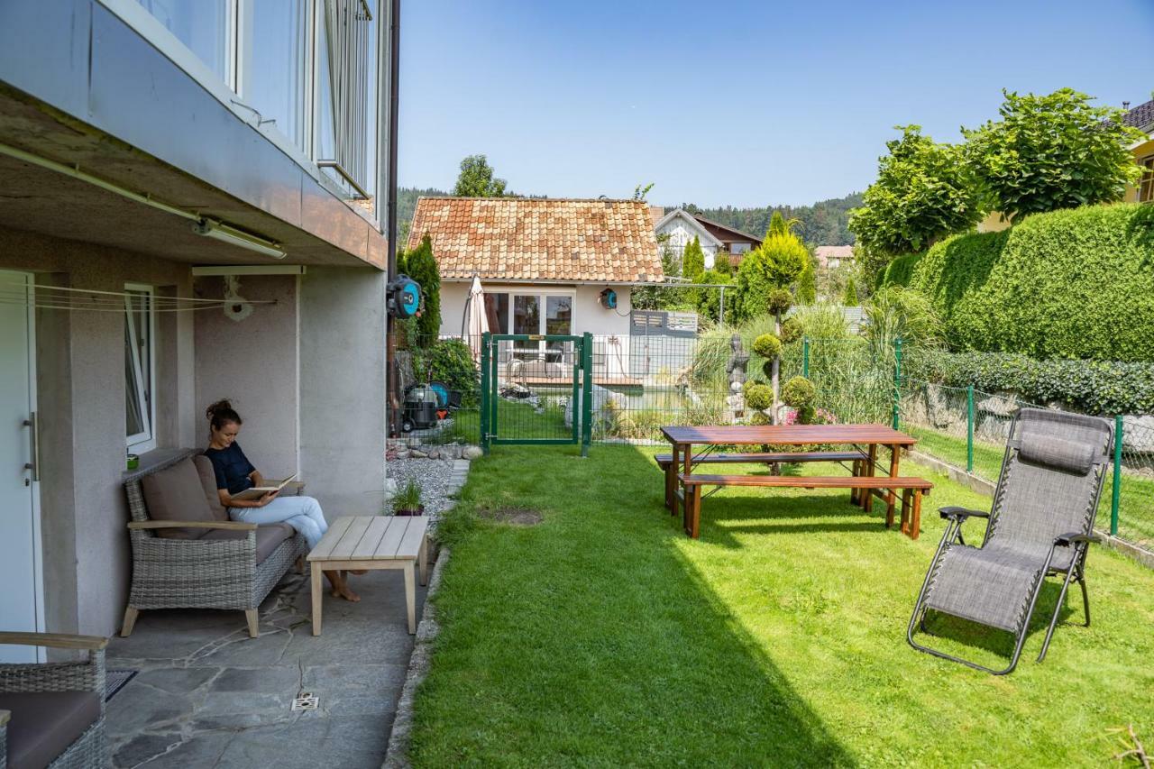 Ferienwohnung Metzler - Blick Auf Die Berge Göfis Exteriör bild